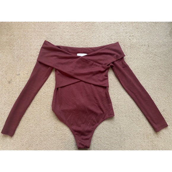 Capulet Long Sleeve Bodysuit - Picture 5 of 5